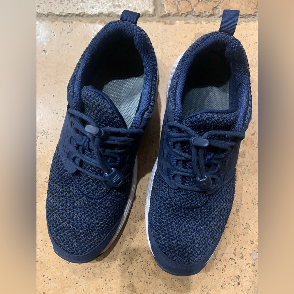 Orthofeet Francis No-tie athletic shoes